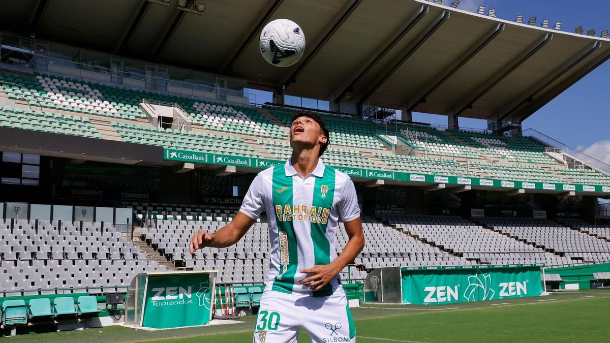 Presentación de Dani Budesca como nuevo jugador del Córdoba CF