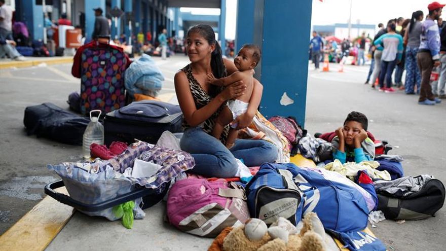 Advierten que venezolanos que no actualicen datos perderán sus permisos en Perú