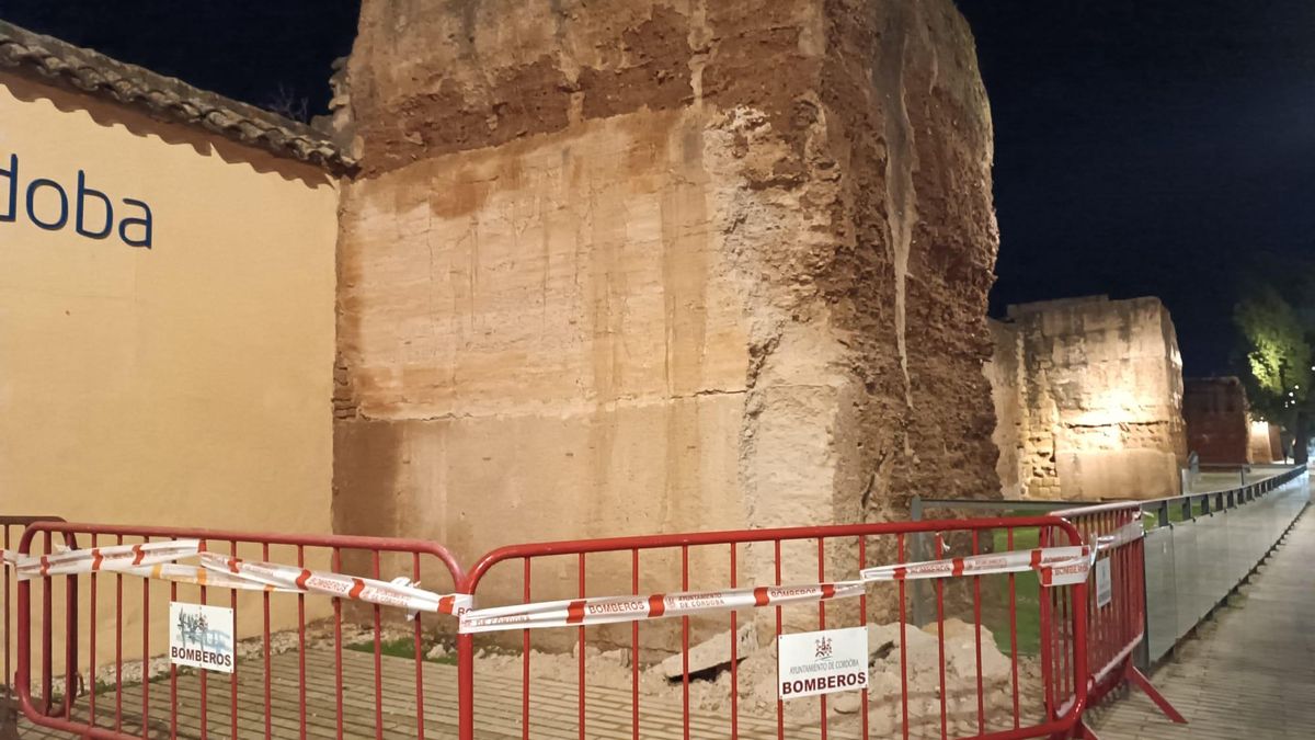 Se desprende parte de la muralla del Marrubial