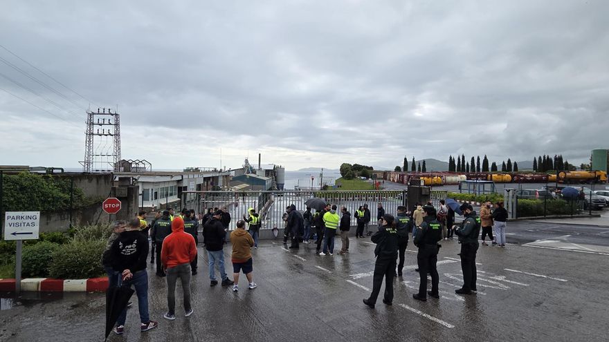 Comienza la huelga en Derivados del Flúor