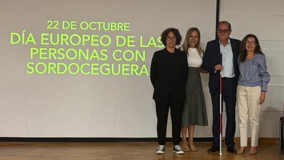Día Europeo  de las personas con sordoceguera  celebrados en Los Llanos de Aridane.