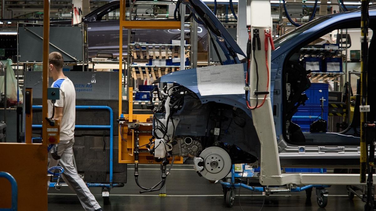 Volkswagen completa la "nueva era" en España con el ID. Cross fabricado en Navarra
