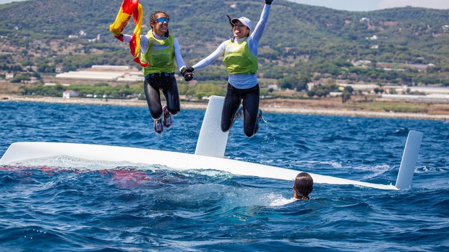 Paula e Isabel Laiseca, campeonas del mundo femeninas de la clase 29er