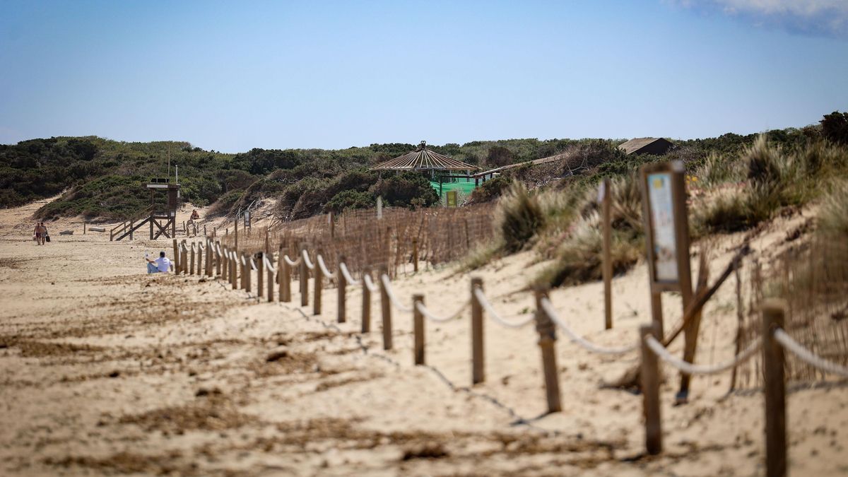 La playa nudista de es Cavallet, una de las más icónicas de Eivissa.