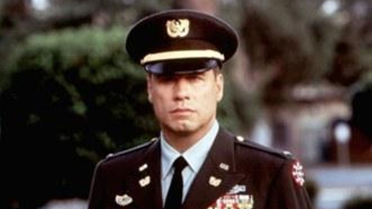 John Travolta y 'La hija del general' impulsan a Paramount Channel