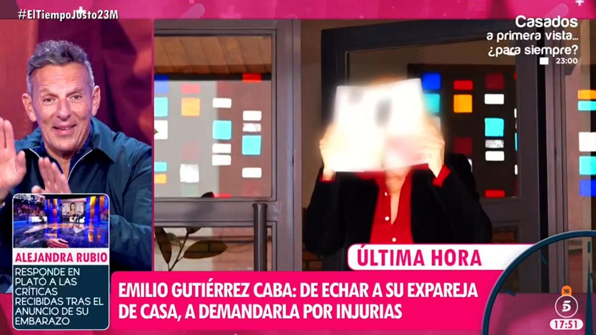 Joaquín Prat, al ver que un libro de Sonsoles Ónega se había colado en su programa