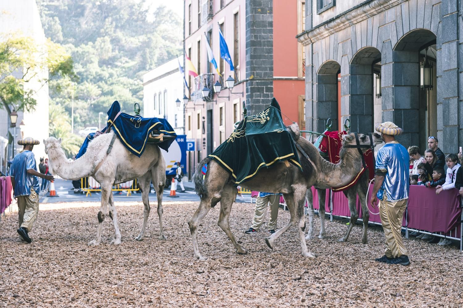 Los Reyes Magos visitan Canarias