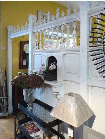 Antiguas taquillas que se conservaban a la entrada de la tienda Rústika