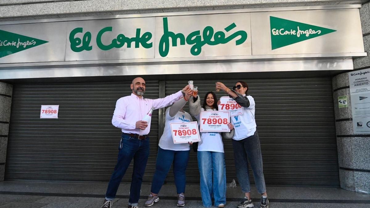 La Administración de Lotería 19 de León, ubicada en El Corte Inglés, despacha el Gordo del Niño.