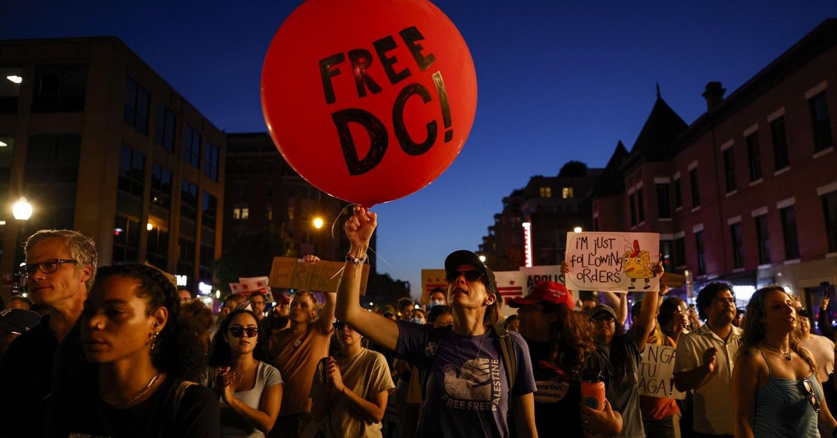 Por qué Trump impone en Washington DC la agenda autoritaria que quiere para todo el país