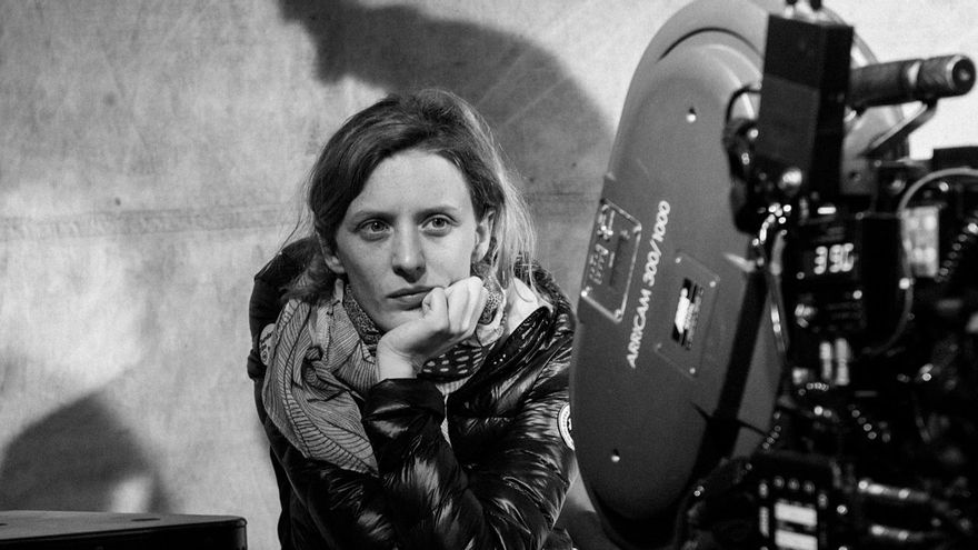 Mia Hansen LØve en un momento del rodaje