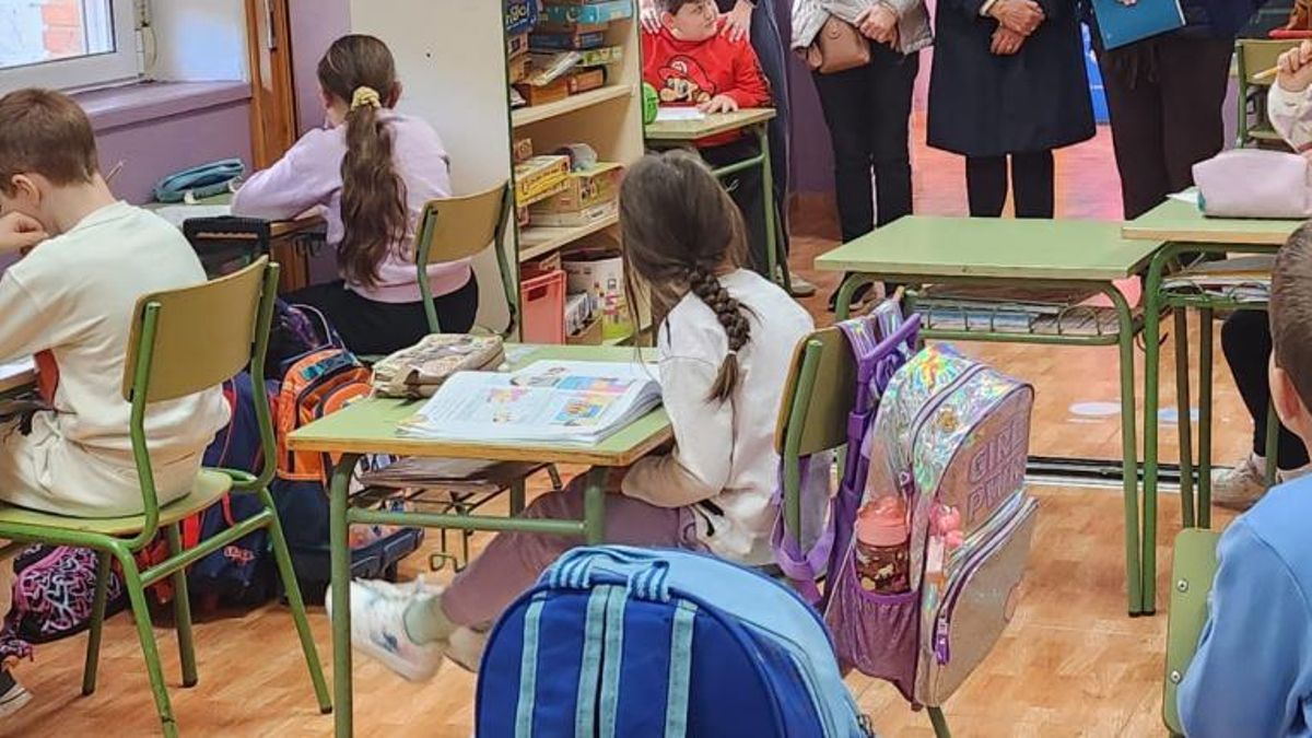 El Gobierno de Azcón echa balones fuera con la climatización de los colegios y exige medidas al Ejecutivo central