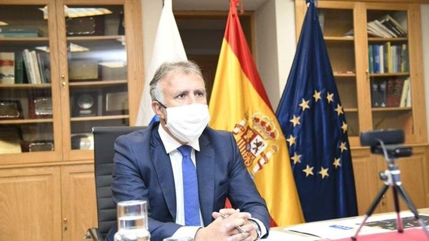 El presidente canario pide al Estado que facilite espacios militares para acoger a personas migrantes