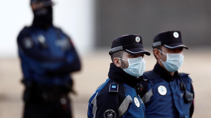 Policías municipales en Madrid. EFE/Mariscal/Archivo