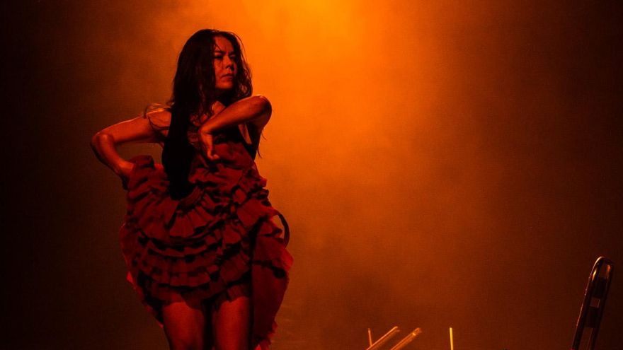 Rocío Molina en un momento de 'Calentamiento'