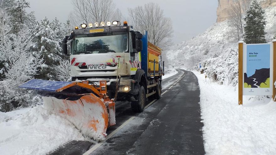 Castilla-La Mancha activa un fuerte dispositivo ante las previsiones de nieve abundante en la región, al menos hasta el día 8