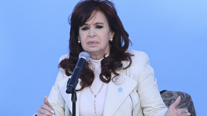 Cristina Fernández advierte que la quieren "meter presa"