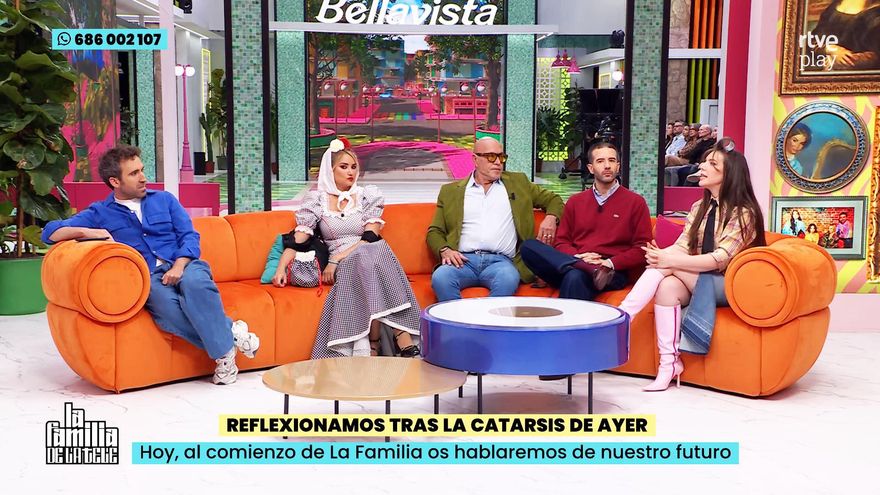'La familia de la tele' (7.5% y 6.4%) sigue débil, pero al menos sube tras su catarsis y la introducción de 'drásticos' cambios