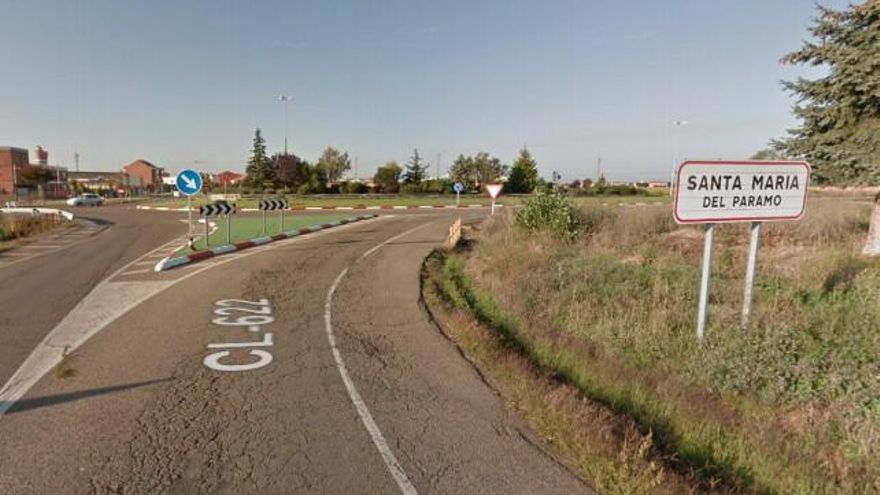 La CL-622 a su llegada a la circunvalación de Santa María, cuya mejora también se incluye en el proyecto.