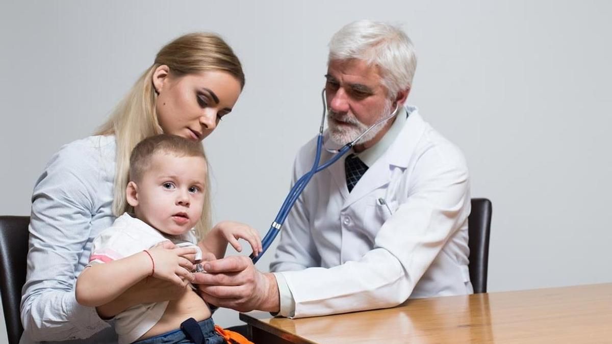 Faltan pediatras en La Rioja Baja: "La situación es dramática, al menos hay nueve plazas sin cubrir de las once convocadas"
