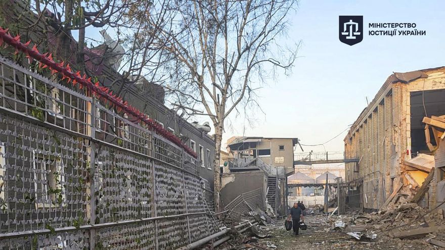 Ucrania confirma la muerte de 16 presos en el ataque ruso a una cárcel ucraniana