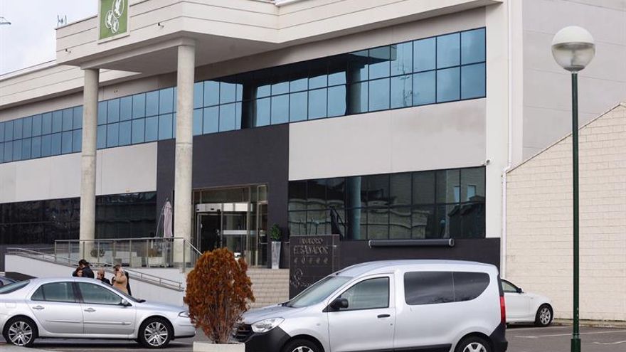 La Justicia rechaza los recursos contra la reagrupación de las acusaciones en la estafa de los ataúdes