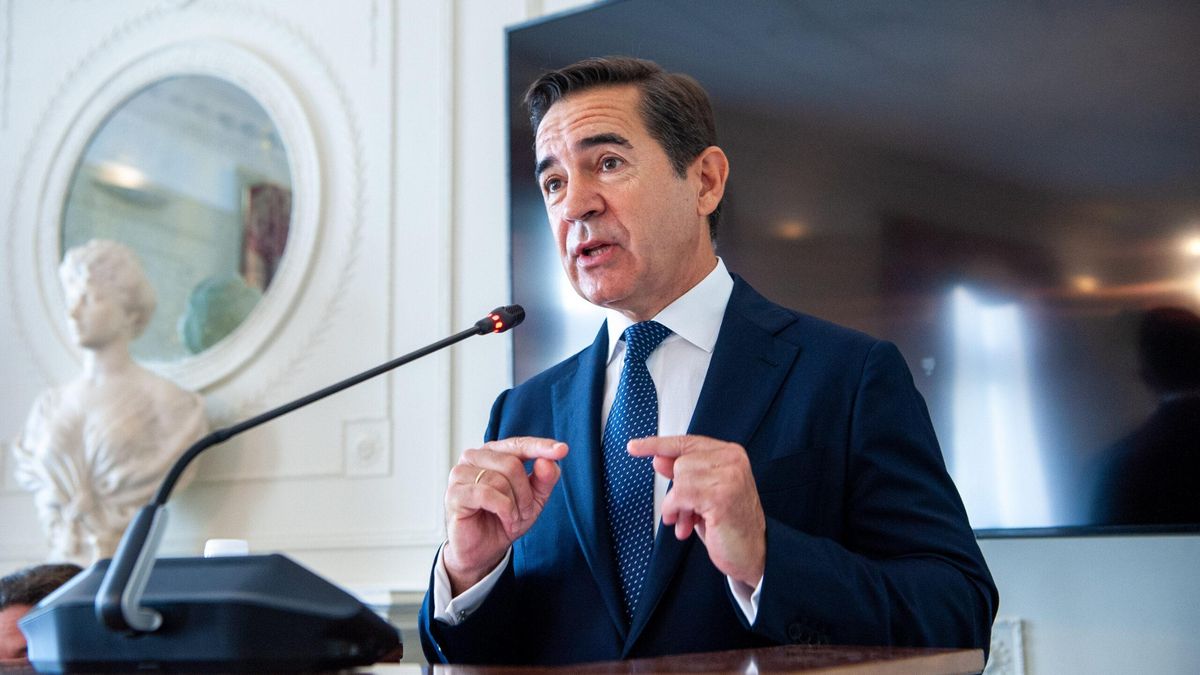 El presidente del BBVA, Carlos Torres, durante la inauguración del curso de verano de la UIMP 2026.