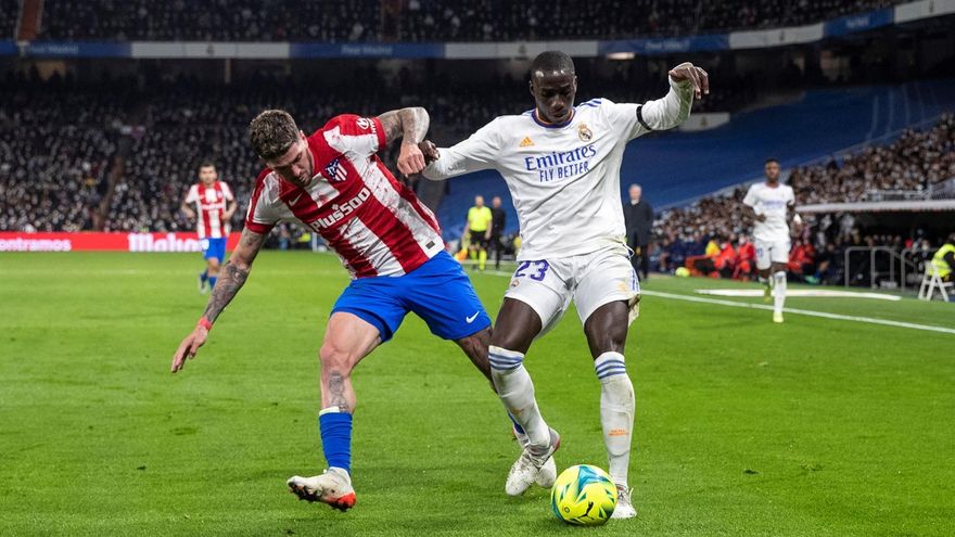 Telefónica y Dazn gastarán 4.950 millones por emitir LaLiga los próximos cinco años