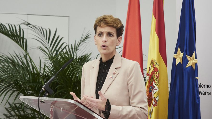 Archivo - La presidenta del Gobierno de Navarra, María Chivite interviene en el Palacio de Gobierno de Navarra, Pamplona, Navarra (España), a 5 de marzo de 2021