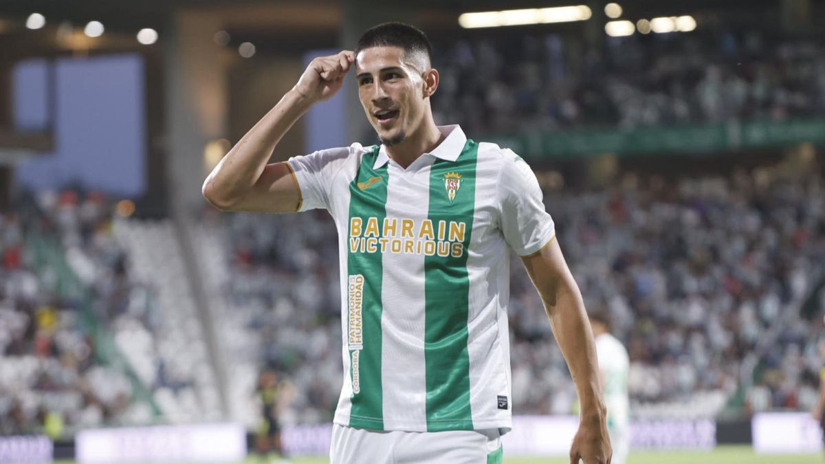 Víctor Sánchez celebra el 1-0