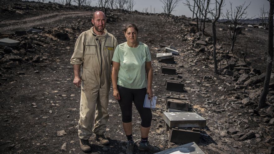 Pedro y Laura, apicultores afectados por el incendio.
