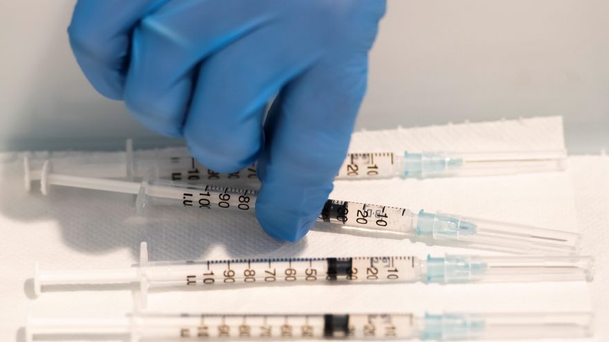 Vacunas contra la covid-19 de Pfizer. EFE/ Raúl Caro./Archivo