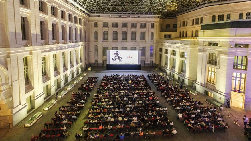 Cibeles de Cine regresa con los mejores clásicos y estrenos para el verano: de 'Casablanca' a 'Barbie'