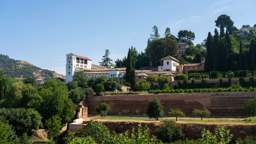 Más allá de la Alhambra: el jardín nazarí que también es Patrimonio de la Humanidad granadino y no te puedes perder