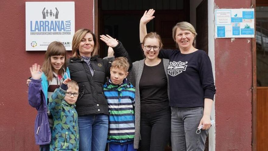 Conducir 3.000 kilómetros desde Irpín hasta Euskadi para huir de la guerra: "Por mi familia tenía que salir de ahí"