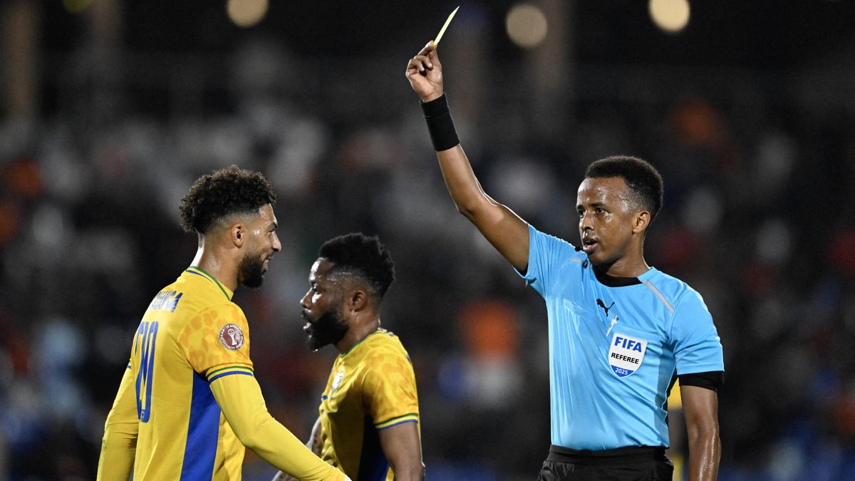 EEUU prohíbe la entrada a un árbitro somalí que iba a pitar en el Mundial de fútbol