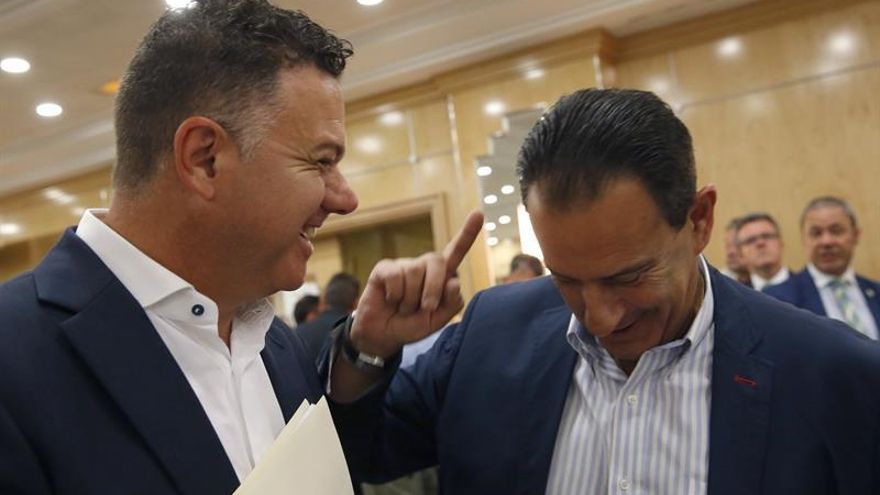 Partidos defienden el carácter militar de la G.Civil y reestructurar cuarteles