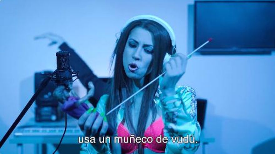 'Polònia' de TV3 lanza las "estrofas descartadas" de la canción de Shakira a Piqué: "Yo soy Gila, ella es José Mota"