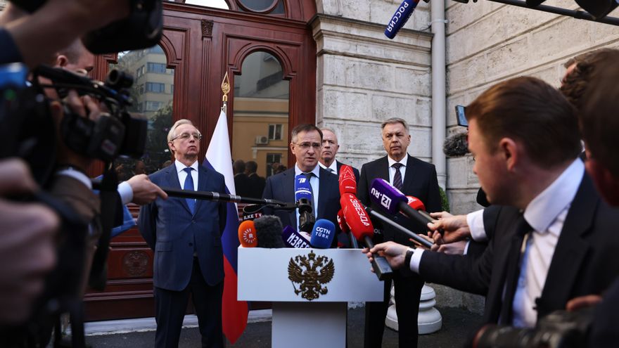 Un ultranacionalista, un jefe de espionaje y militares: quién es quién en las negociaciones de Rusia y Ucrania en Estambul