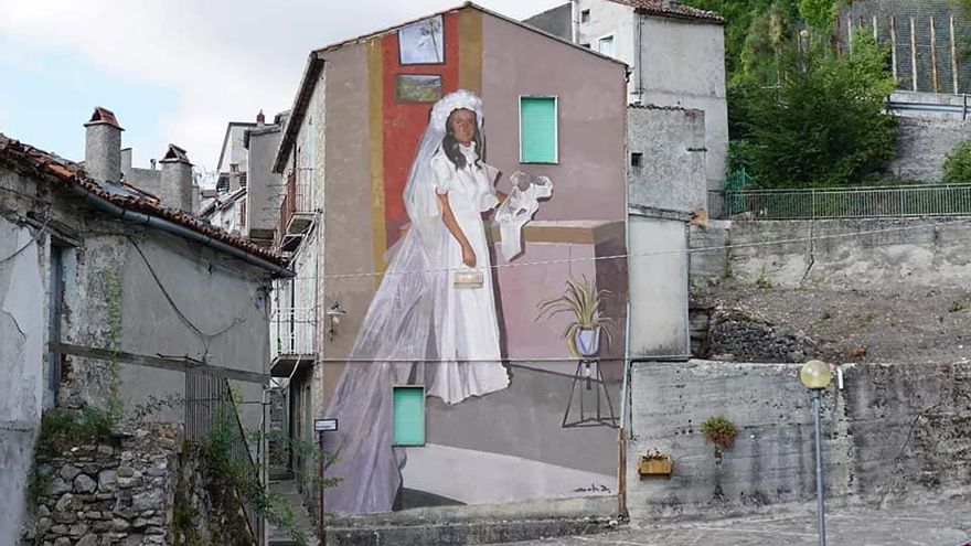 Uno de los murales realizados por Mohamed L’Ghacham.