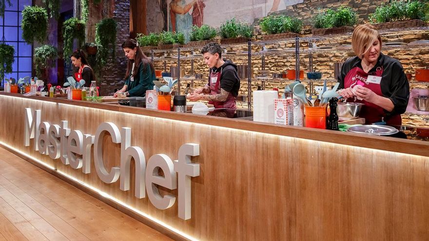 'MasterChef 10' (14.9%) impulsa a La 1 y lidera tras 'El Hormiguero' con uno de los inicios menos potentes del talent