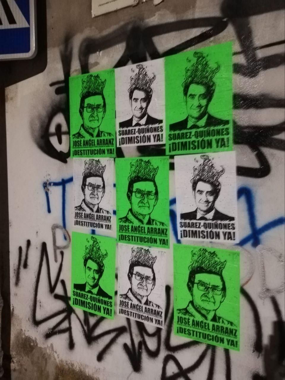 Aparecen carteles en la provincia de León que piden la dimisión de Quiñones y del Director General de Política Forestal