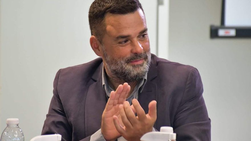 Daniel Menéndez: "Dejamos a la intemperie un universo de la economía familiar"