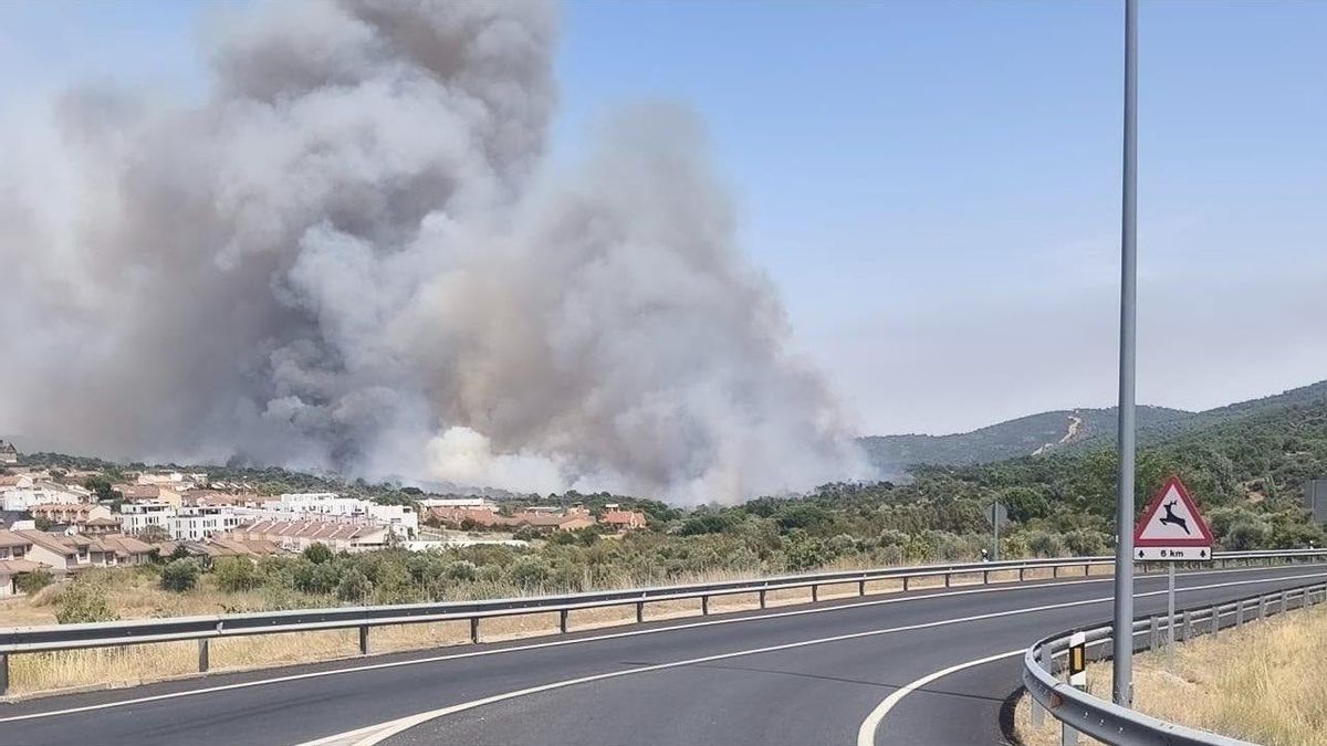 El incendio de Almorox, en la parte de Toledo, tiene una evolución "muy buena, tranquila y sin actividad de fuego"