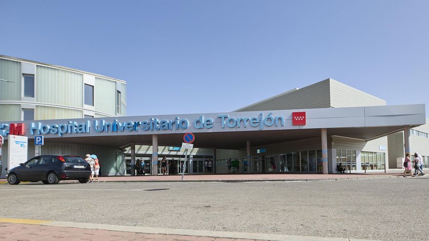 Entrada principal del Hospital de Torrejón de Ardoz, a 25 de agosto de 2023.