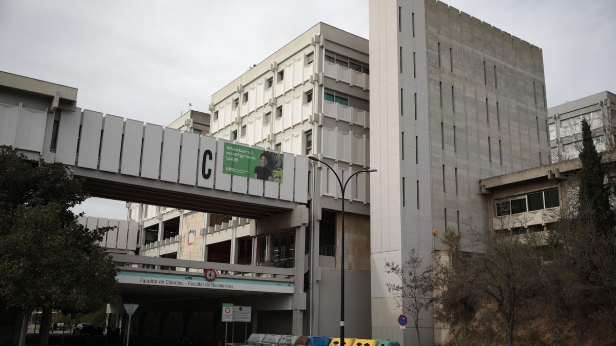 La Universitat Autònoma de Barcelona moviliza a sus docentes para supervisar la Selectividad si hay huelga en Secundaria