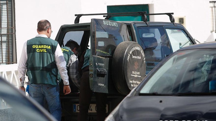 El caso de los 15 ecologistas que llevan 14 años procesados por pedir la apertura de un camino público