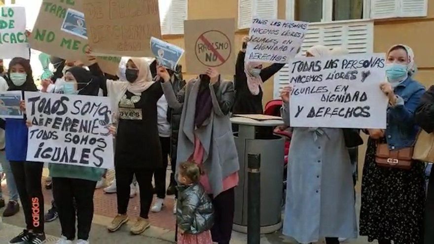 Burka: mujeres musulmanas bajo el fuego cruzado