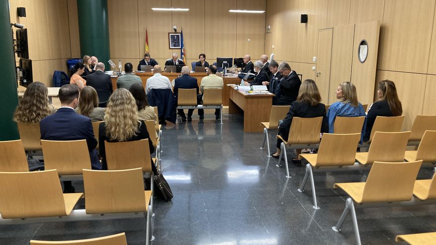 Los acusados de intentar comprar un hígado donan 30.000 euros al regulador de trasplantes antes del juicio