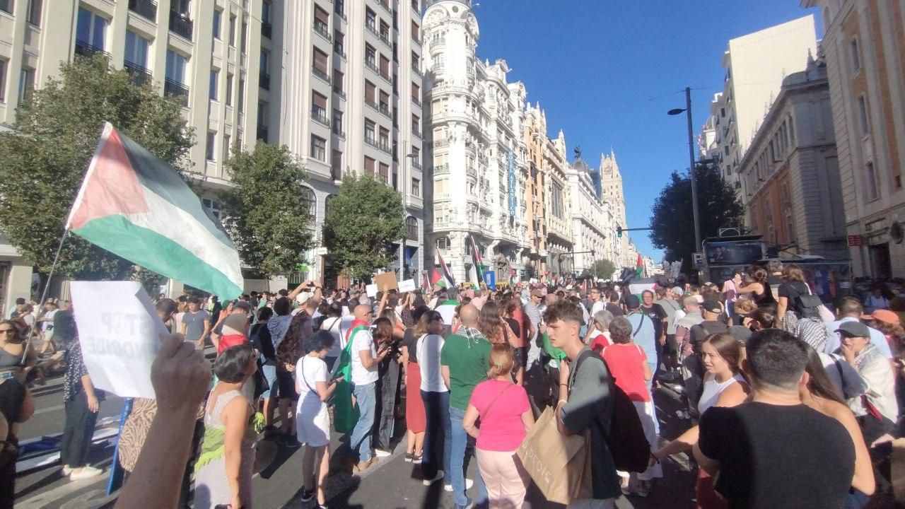 Las protestas contra el genocidio en Gaza que han cancelado la etapa final de La Vuelta, en imágenes